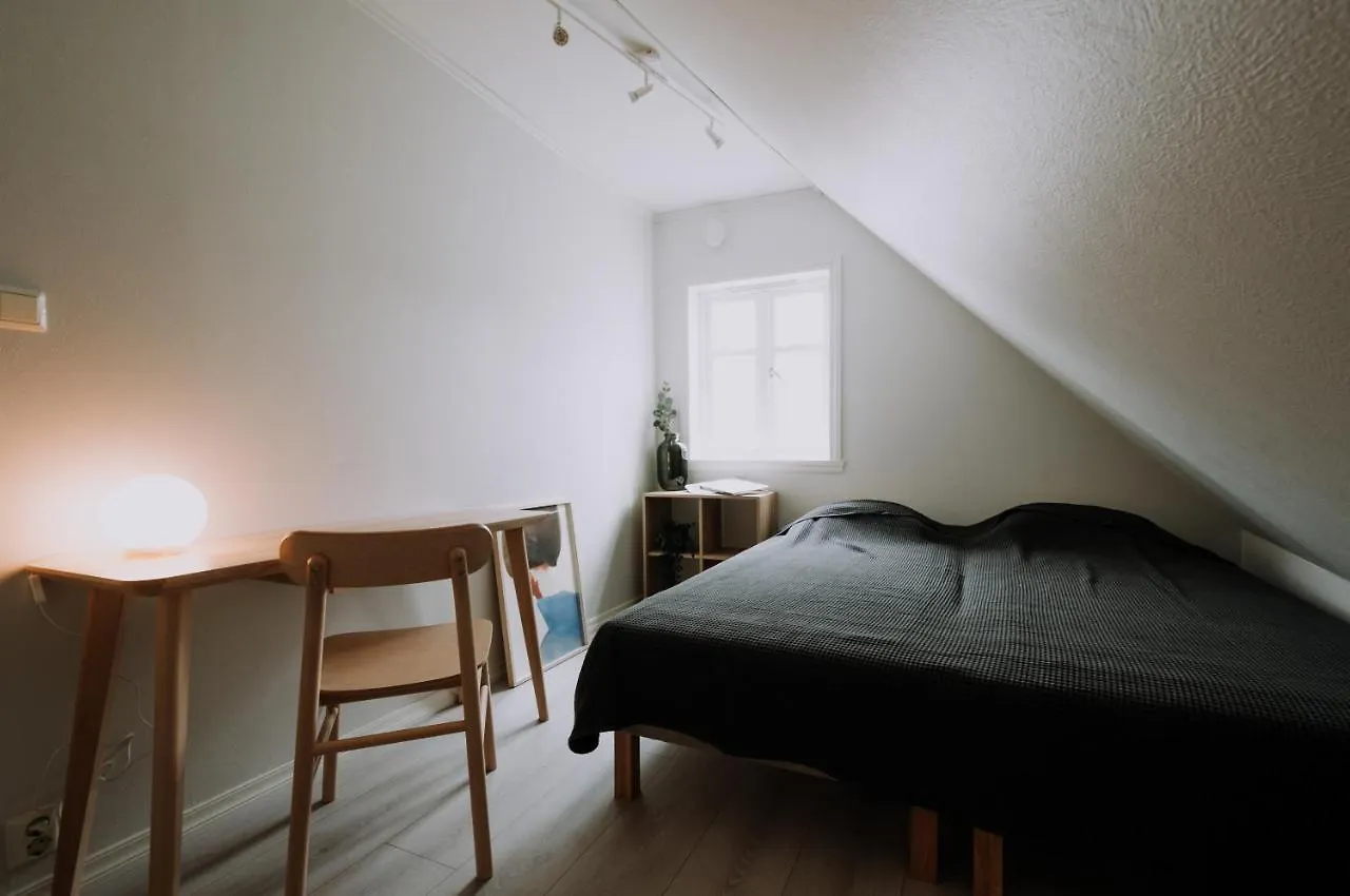 Aparthotel Bergen Beds 0*,